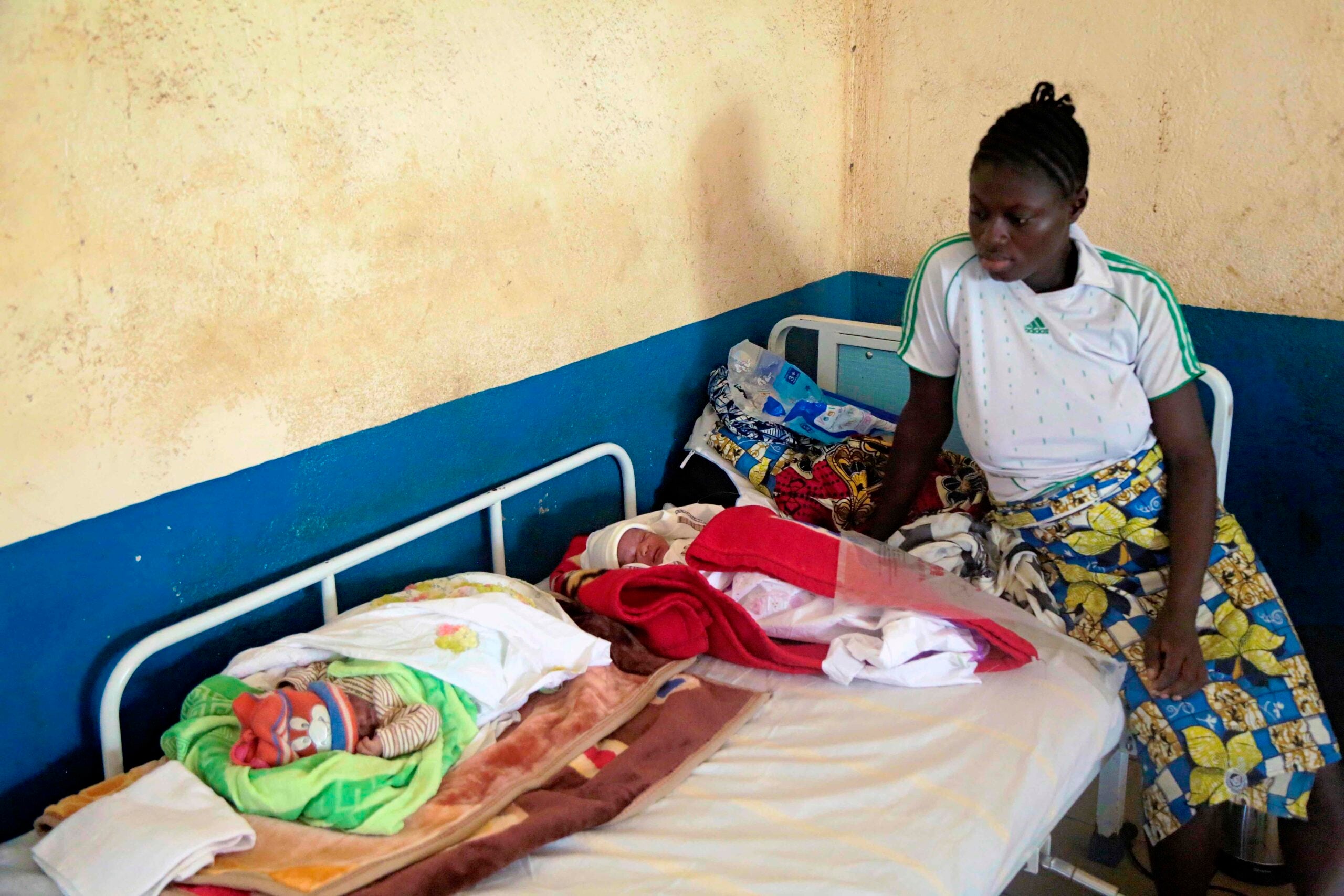 UNFPA collaborates with Philips to reduce infant mortality in Congo