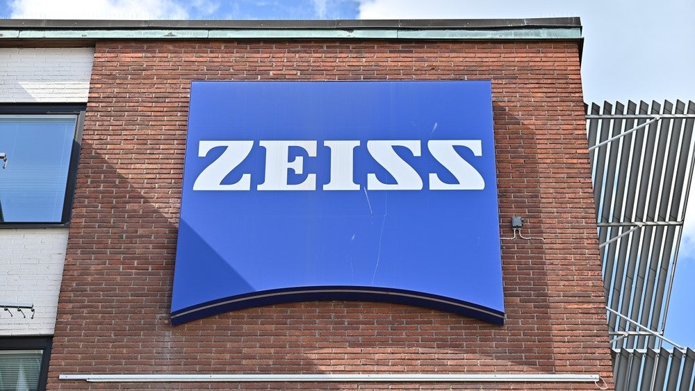 ZEISS